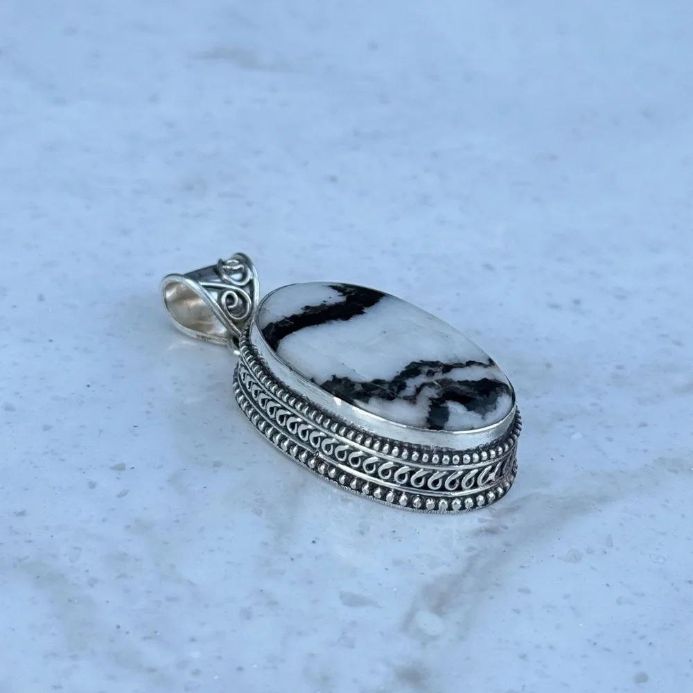 925 Sterling Silver White Buffalo Turquoise Pendant - Picture 5 of 9